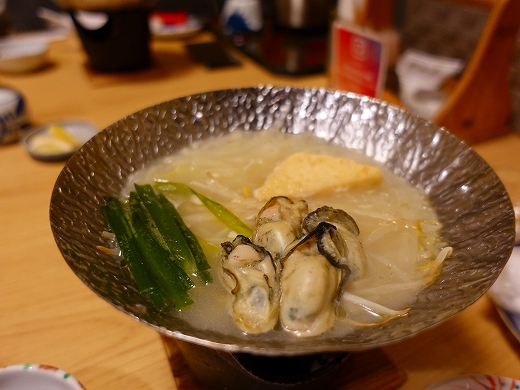 8.牡蠣と厚揚げの鶏パイタン鍋.jpg